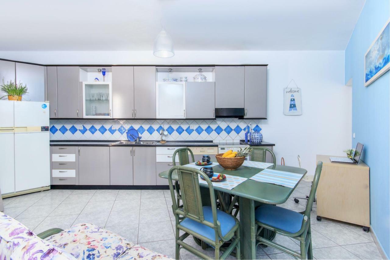 לימנאס Agora Apartment מראה חיצוני תמונה
